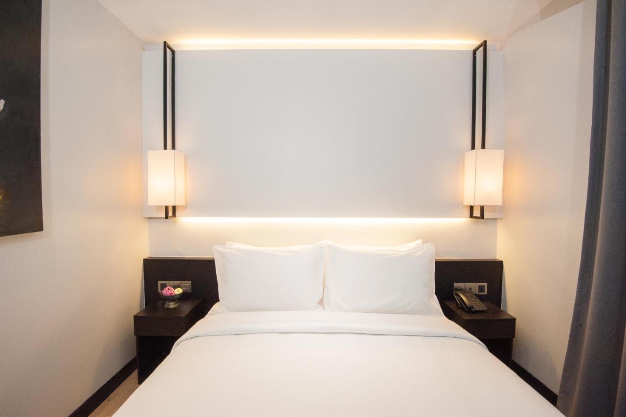 פנום פן Glow Park Hotel Grand Royal Palace מראה חיצוני תמונה