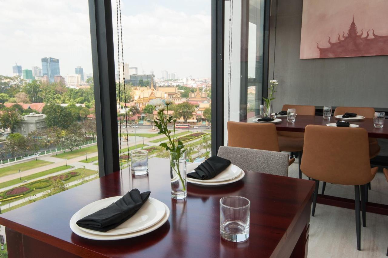 פנום פן Glow Park Hotel Grand Royal Palace מראה חיצוני תמונה
