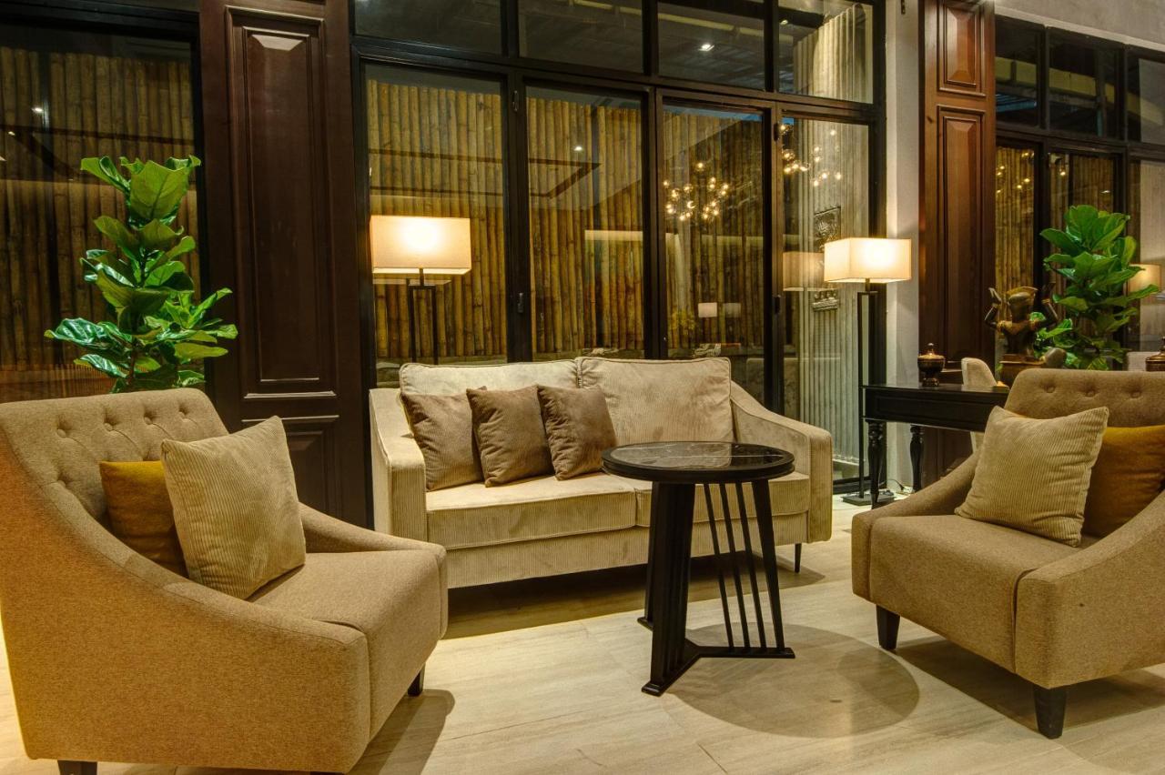 פנום פן Glow Park Hotel Grand Royal Palace מראה חיצוני תמונה