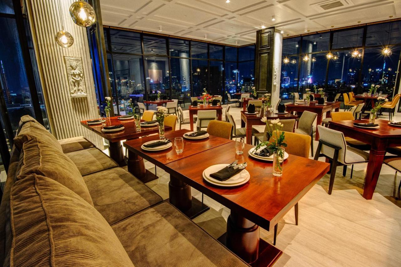 פנום פן Glow Park Hotel Grand Royal Palace מראה חיצוני תמונה