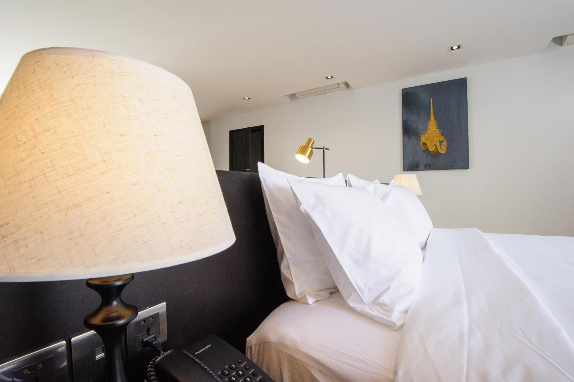 פנום פן Glow Park Hotel Grand Royal Palace מראה חיצוני תמונה